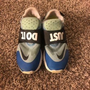 NIKE Slip on Athletic Shoes